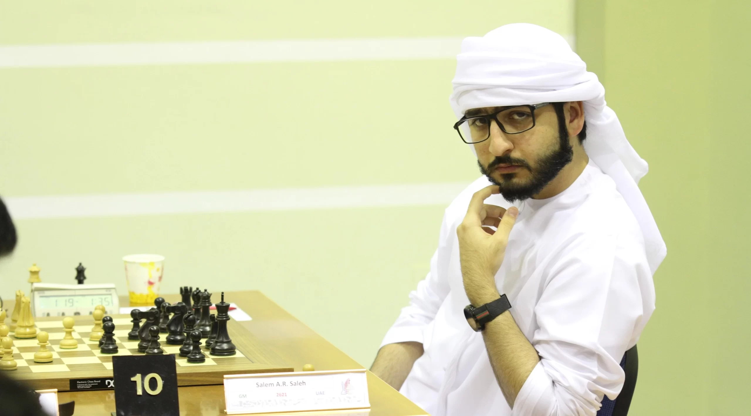 Sharjah Masters on X: Local hero GM Salem Saleh @GMSalem_AR wins a crazy  game against Hans Niemann and moves to 6/8 with one round to go. Replay the  game here:   /
